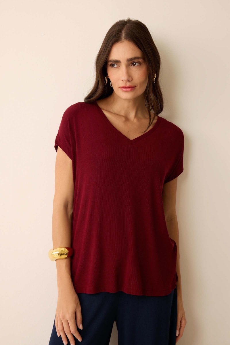 Blusa Decote V Bordô Canelado Bambu Comfort