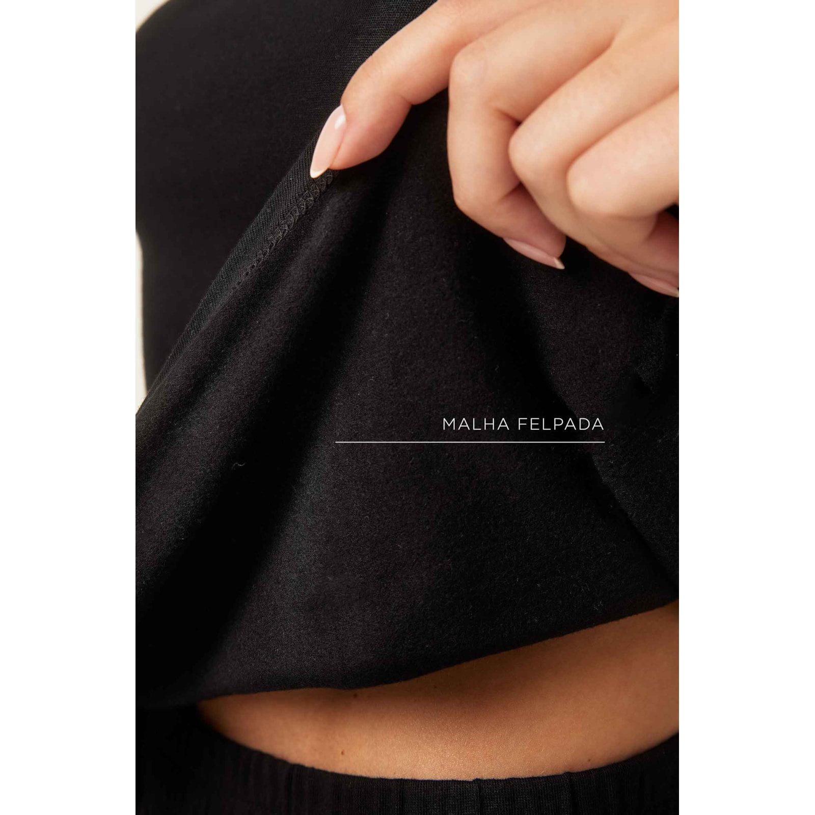 Blusa Yogini Alg Gola Justa Thermo Modal Preto