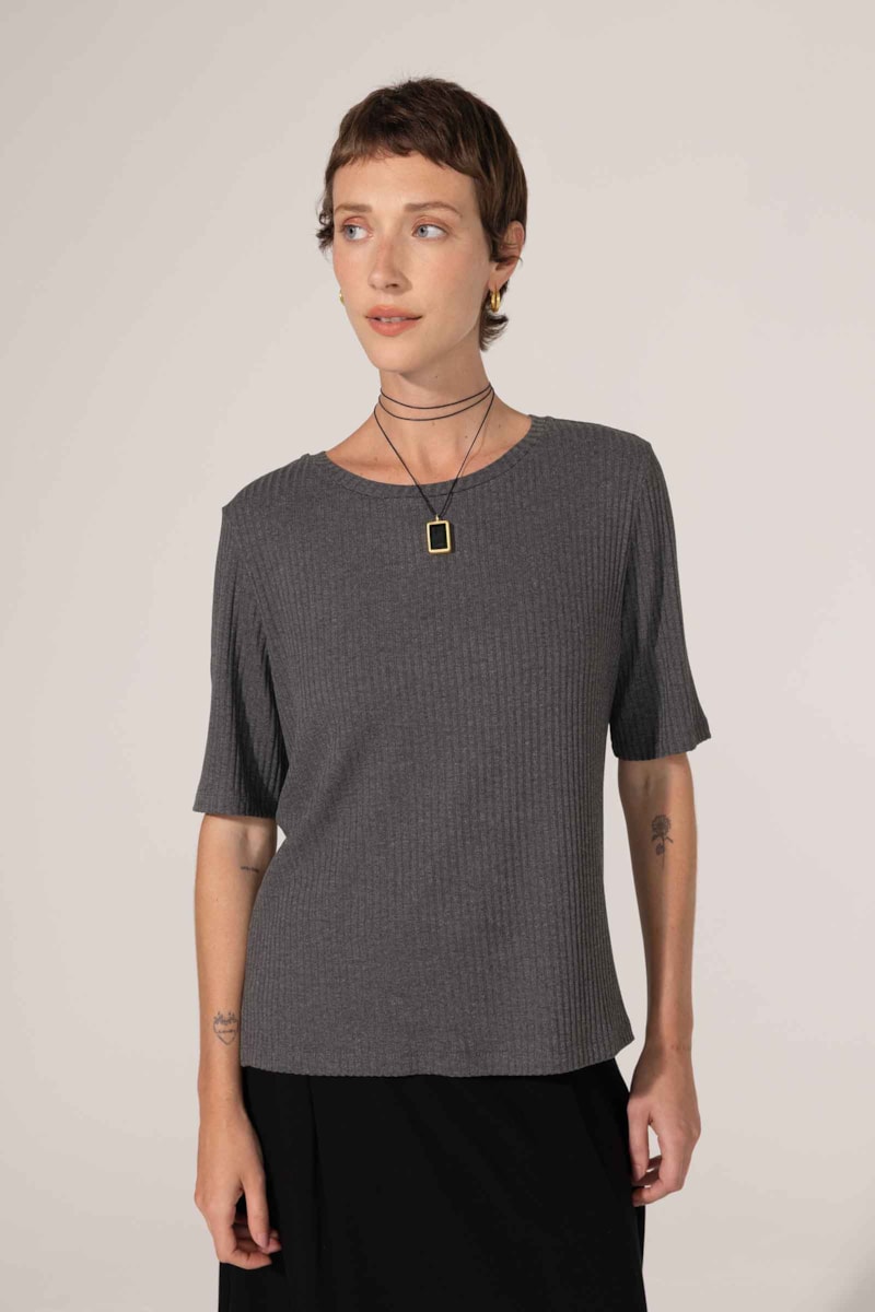 Blusa Yogini Canelada Ariane Mescla Escuro