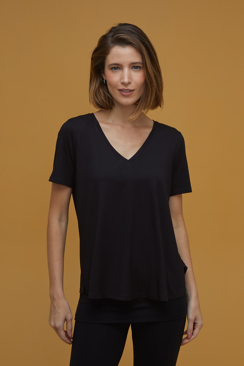 Blusa Yogini Dec v Slim Beth Preto