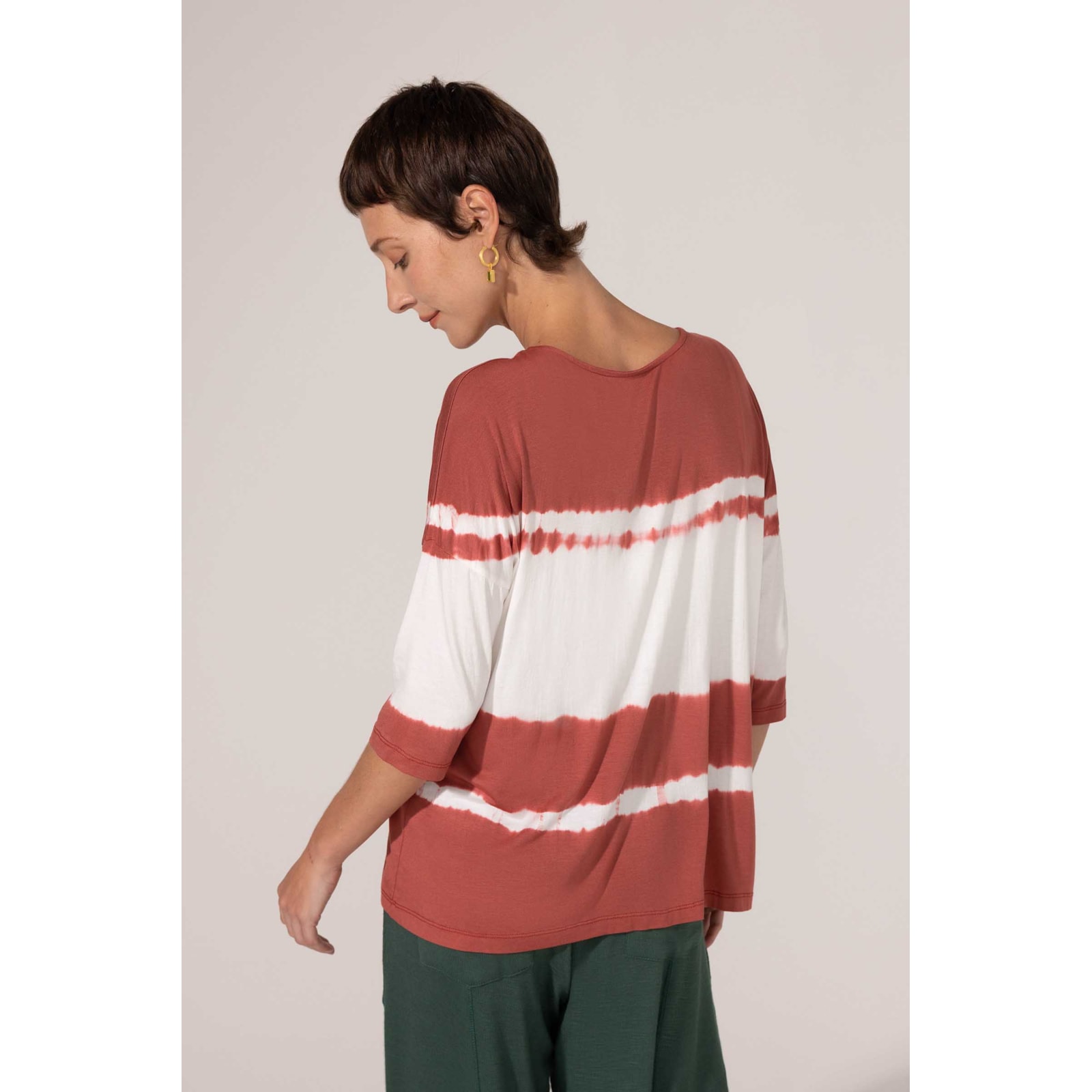 Blusa Yogini Modal Tie Dye Damaris Amora