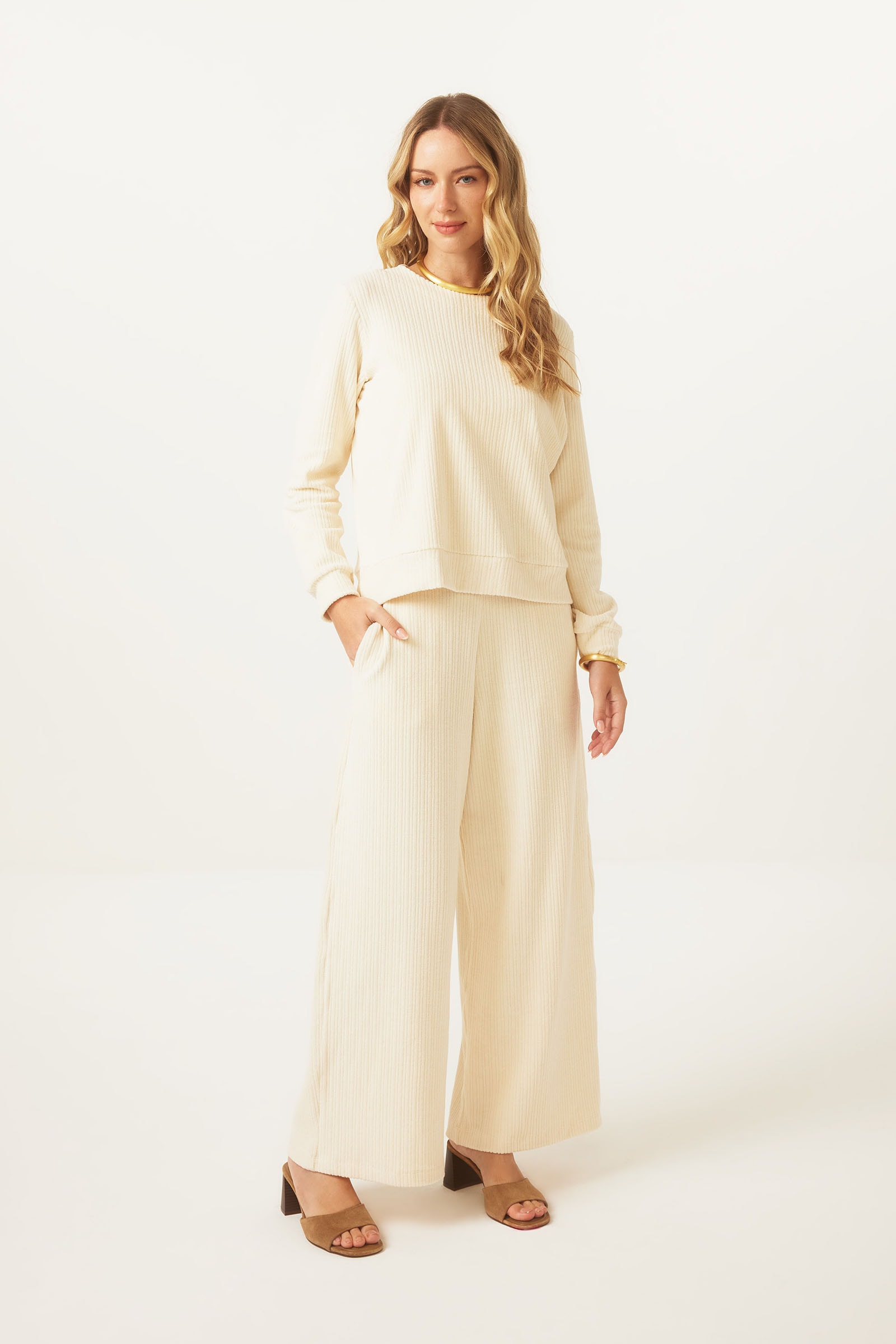 Calca Yogini Algodao Wideleg Perola Creme