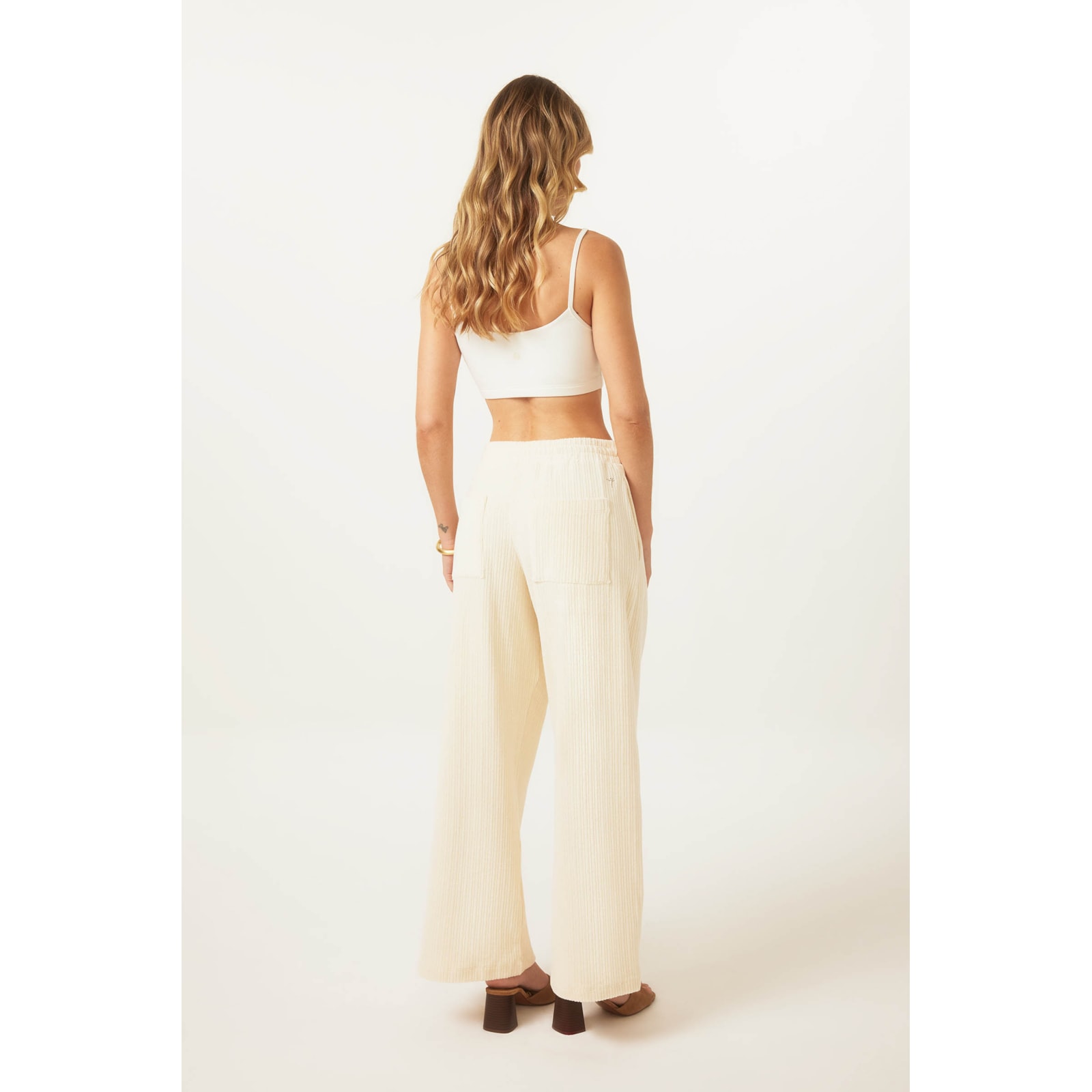 Calca Yogini Algodao Wideleg Perola Creme