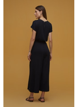 Macacao Yogini Moletom Bambu Pantacourt Preto