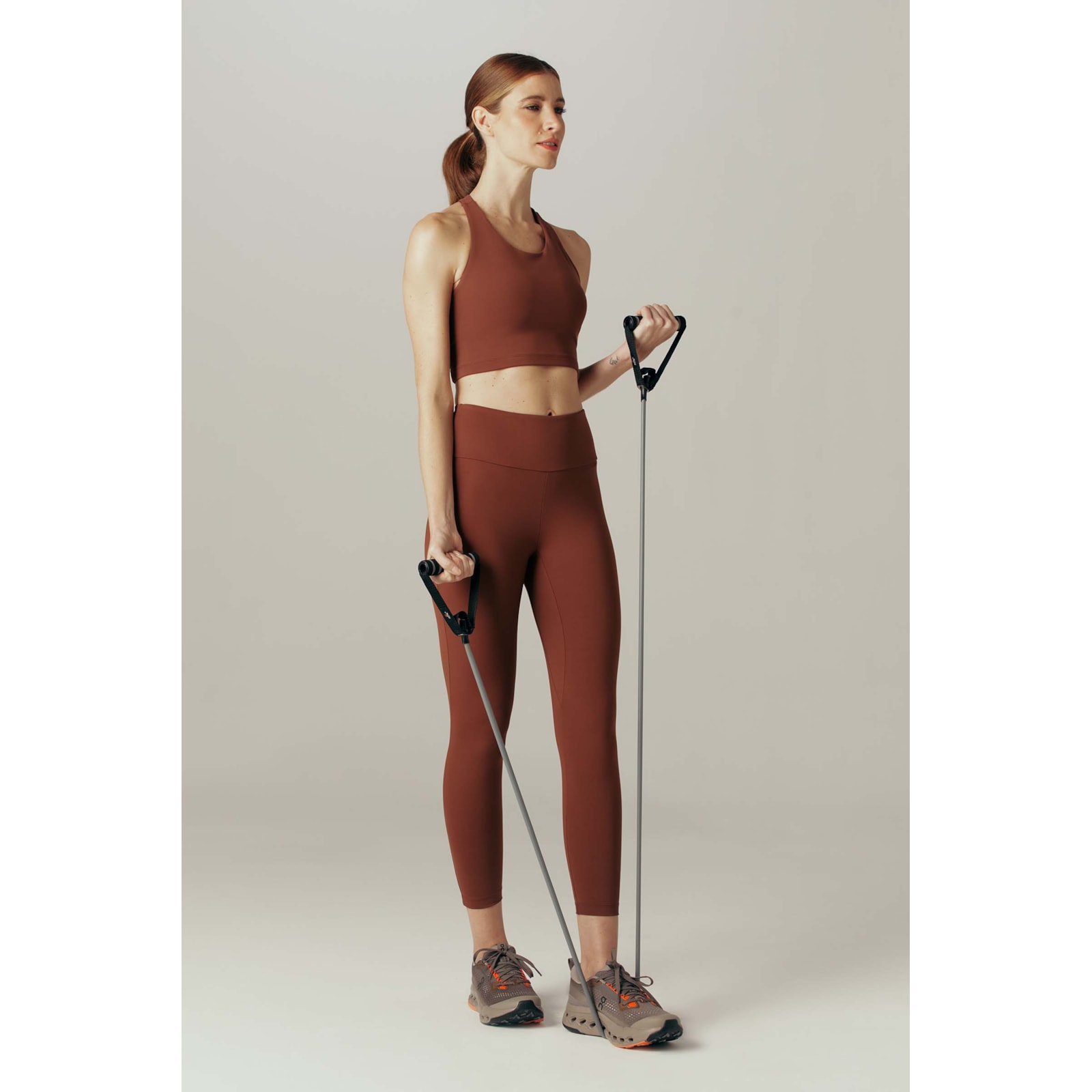 Top Yogini Nadador Renata Marrom