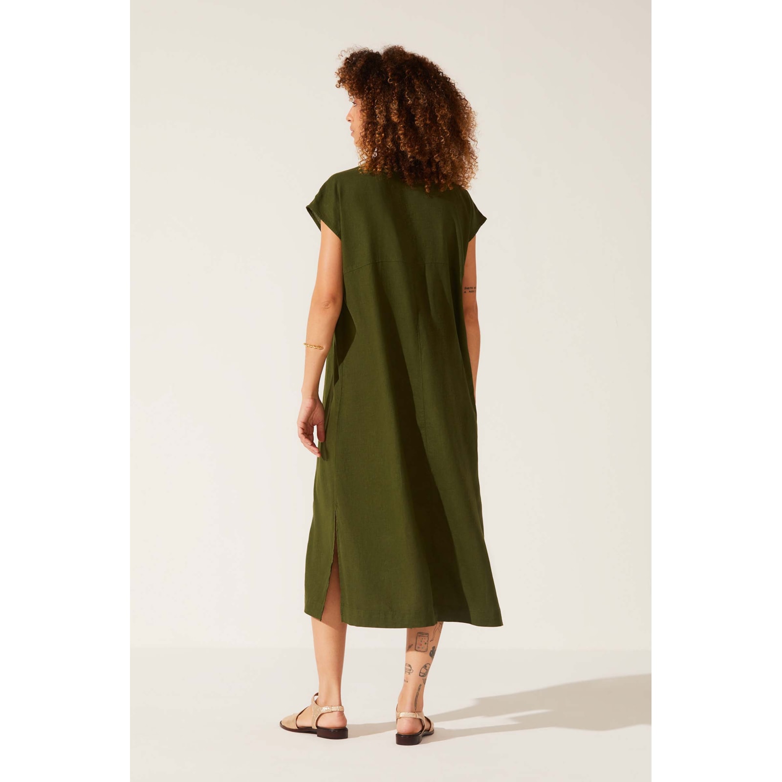 Vestido Yogini Linho Dye Botoes Gilda Verde